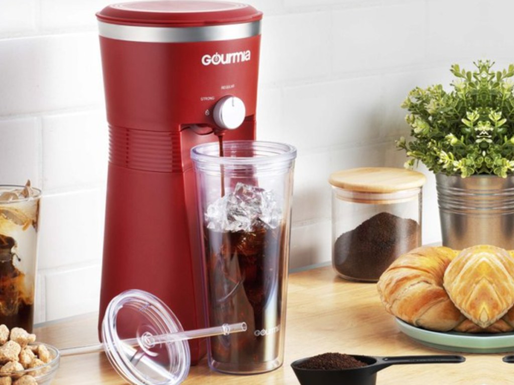 Gourmia Iced Coffee Maker in red