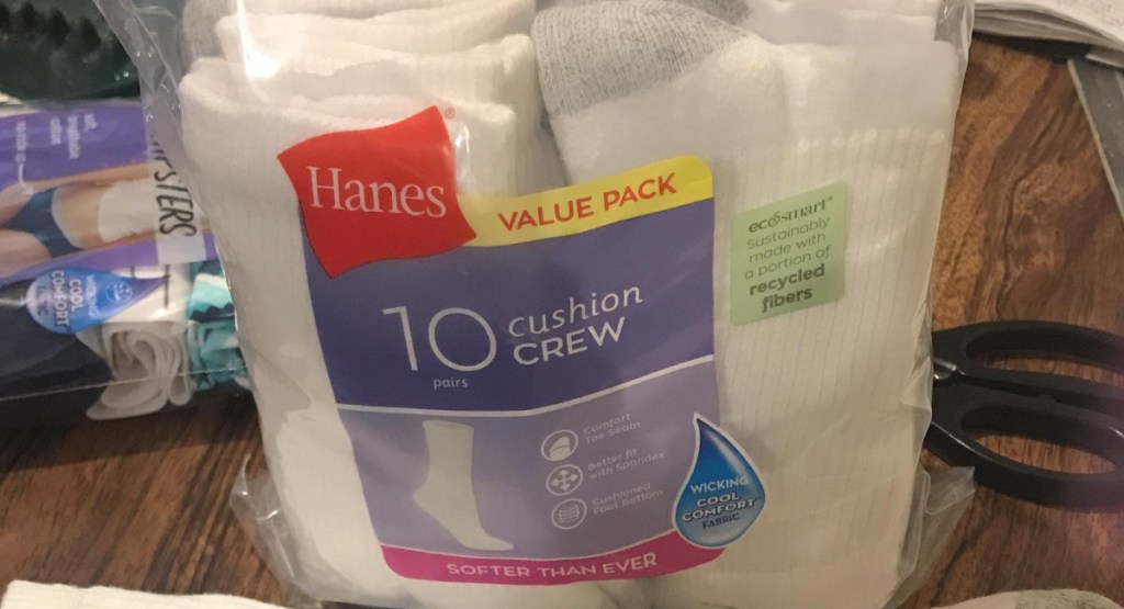 a 10-pack of Hanes womens sock