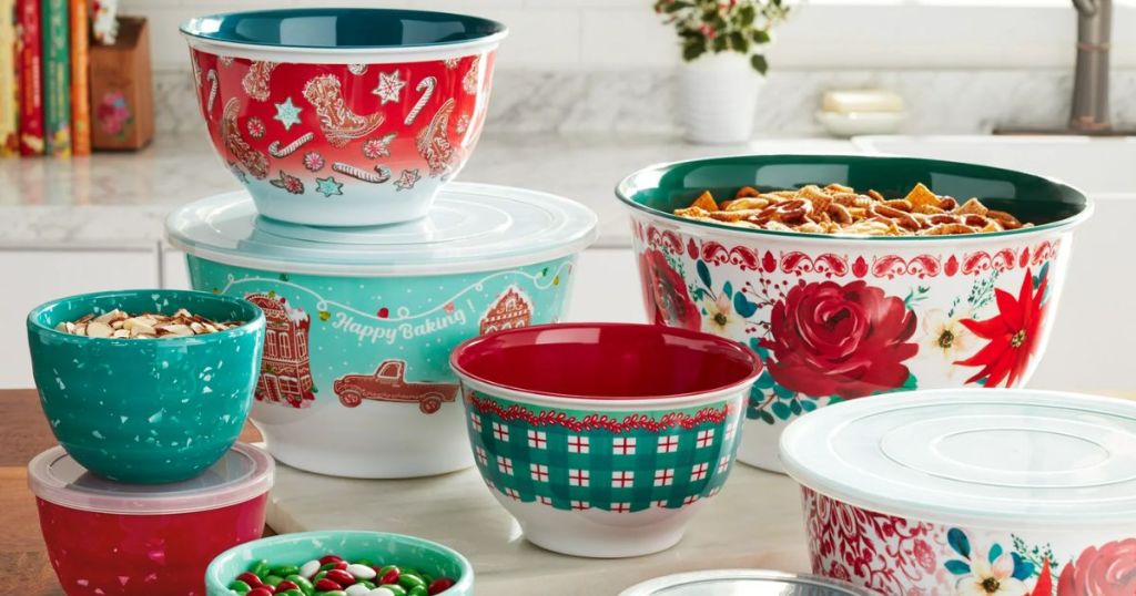 The Pioneer Woman Melamine Mixing Bowl Set with Lids, 18 Piece Set, Wishful Winter 