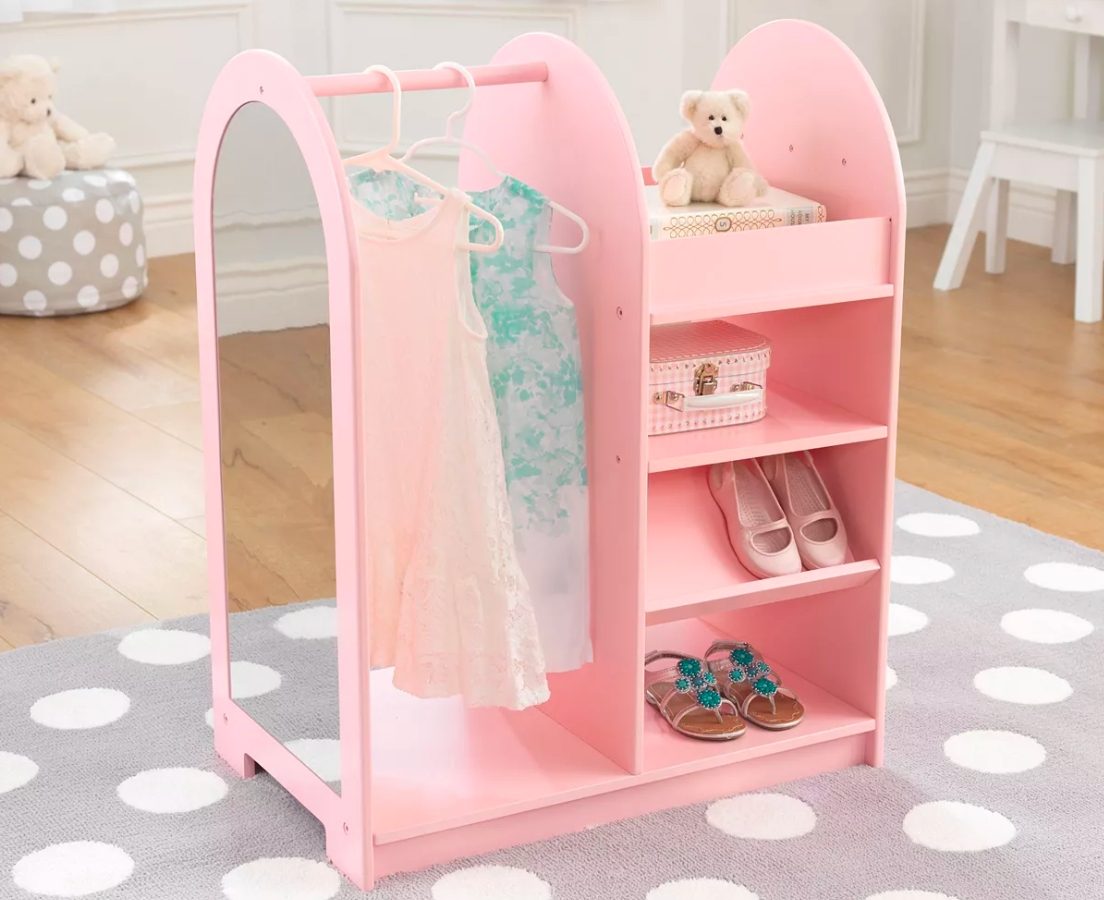 KidKraft Fashion Pretend Play Station