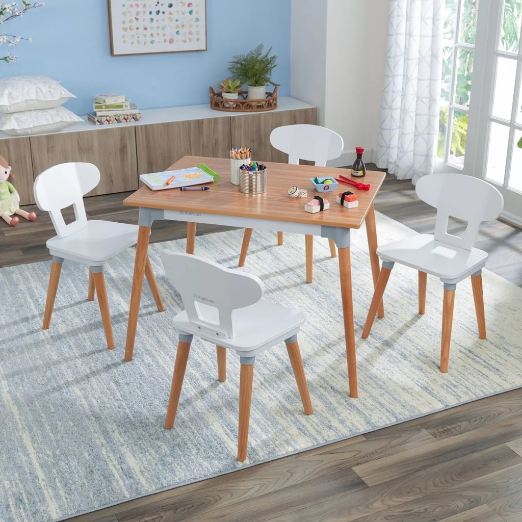 Kidkraft Table chairs