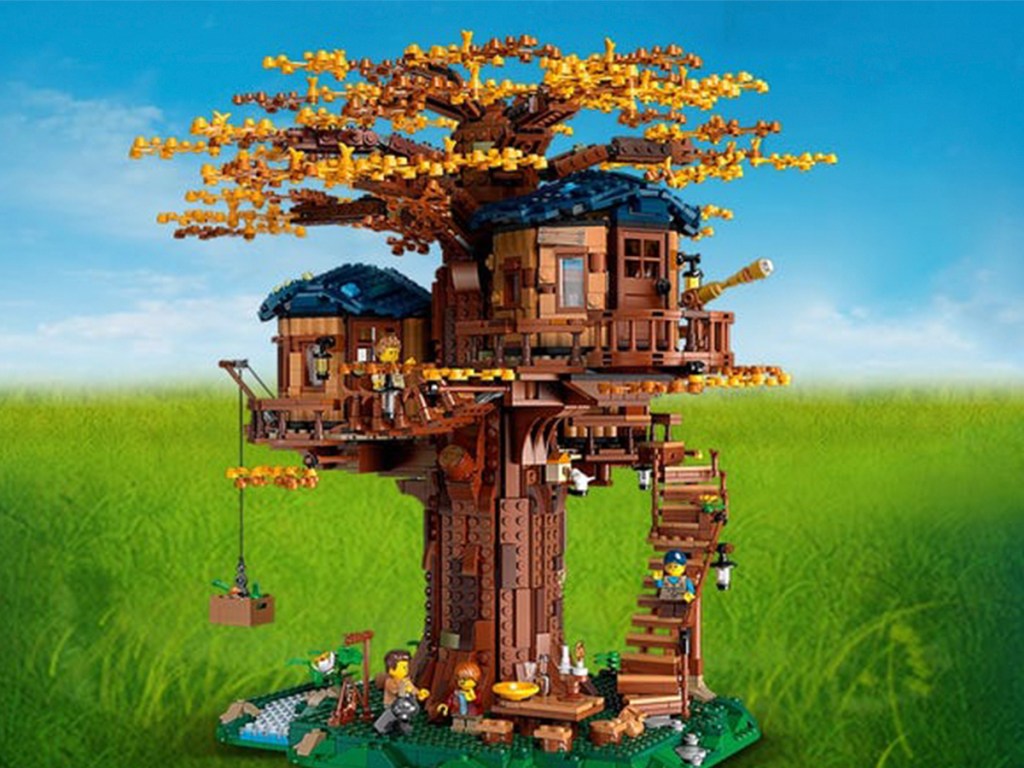 LEGO tree house