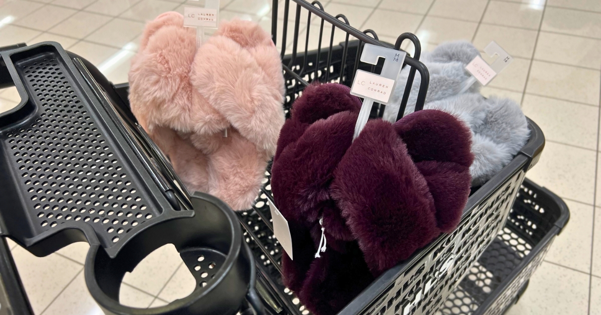 Kohl’s Lauren Conrad Faux Fur Women’s Slippers from $14.40 (Regularly $30)