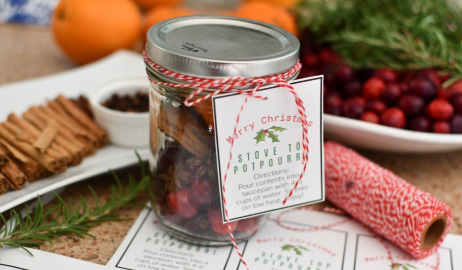 This potpourri in a jar is one of the many diy mason jar christmas gift ideas