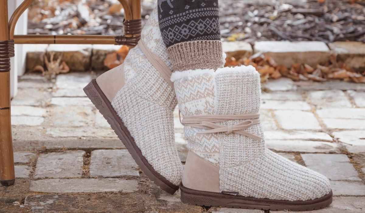muk-luks clementine bootie 
