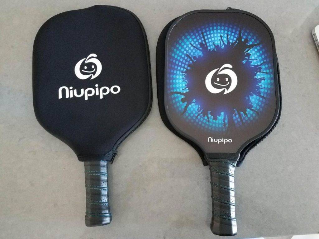 Niupipo Pickleball Paddles Set w/ Covers