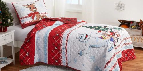 Macy’s Holiday Bedding Sets from $16 (Regularly $65) | Includes Rudolph, Peanuts, & More