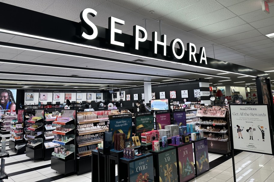 sephora store inside of kohl's, which is one of the places to score birthday freebies and rewards