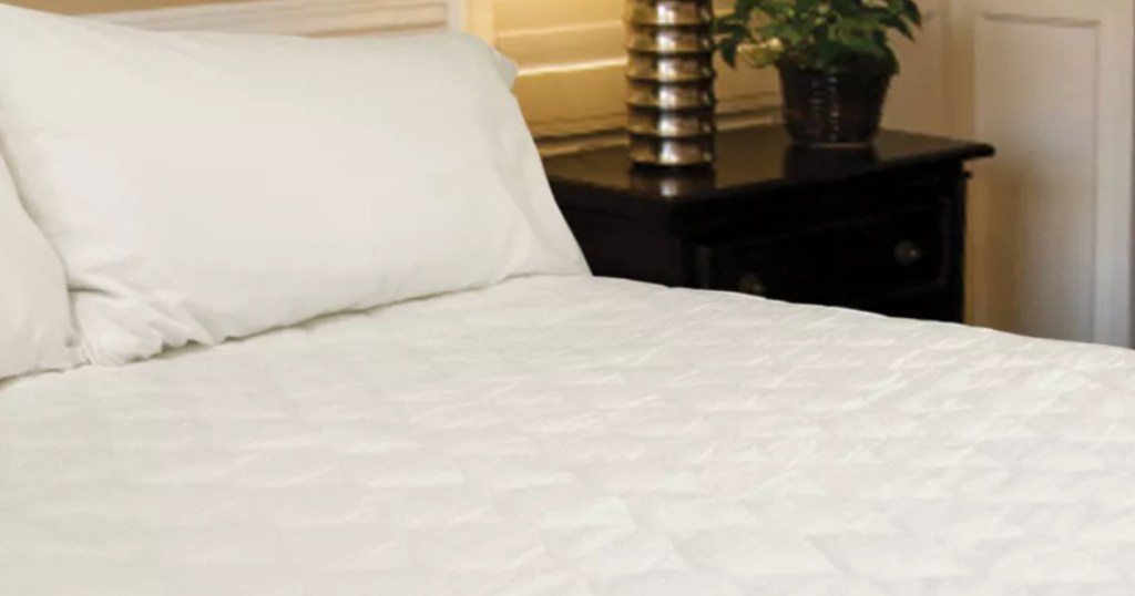 white mattress pad