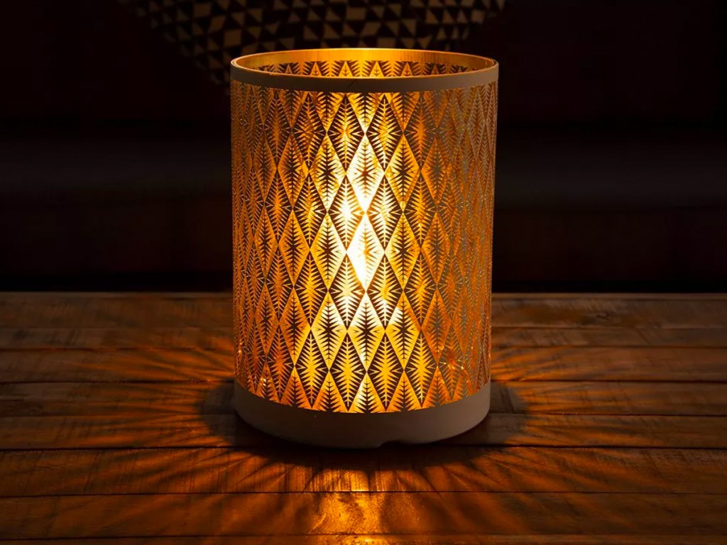 diamon light lantern