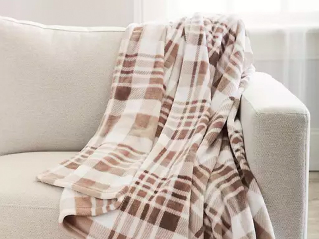 belk throw blanket on couch