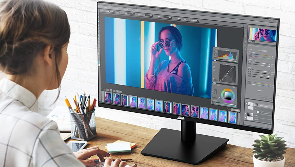 Bluelight-Blocking Computer Monitors from $78.82 Shipped on Amazon (Great for Games, Work, & More)