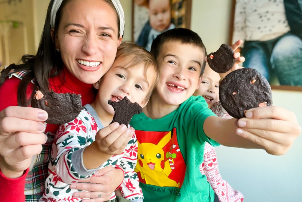 family eating cookies