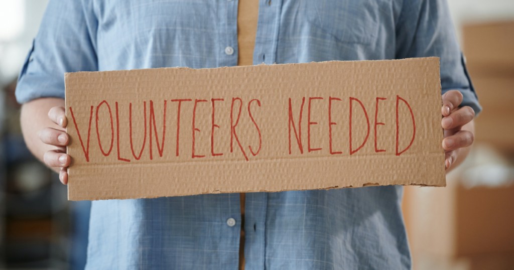 volunteers needed sign