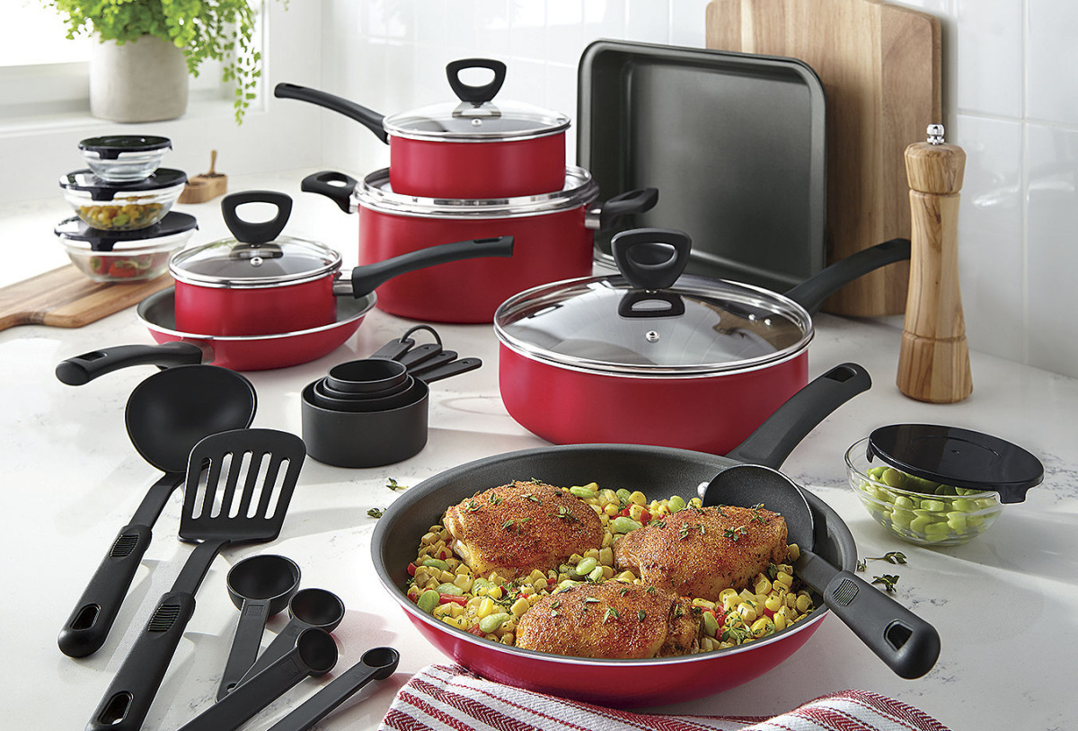 https://hip2save.com/wp-content/uploads/2022/12/3-piece-cookware-set-displayed-with-food-in-it-in-the-color-red.jpg