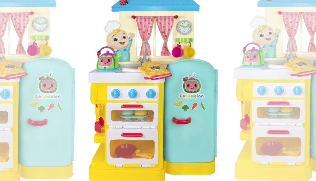 CoComelon 3' Little Kitchen Playset With Lights & Sounds, 19 Pieces