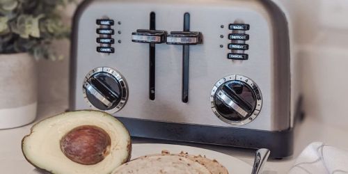 Cuisinart 4-Slice Toaster Just $51.54 Shipped on Amazon (Regularly $70)