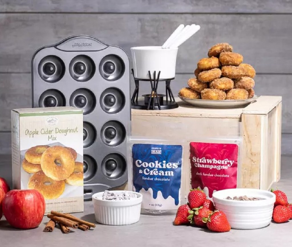 best food gift baskets - Fon-Donuts Crate by Man Crates