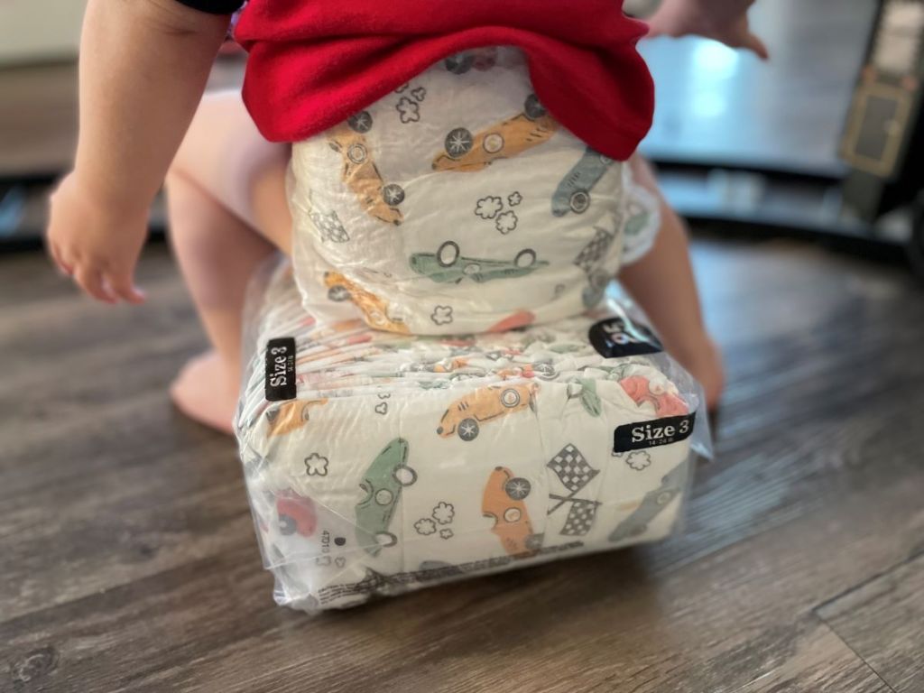 Wow! Get 220 Hello Bello Diapers, 4 Packs of Baby Wipes + Freebie!