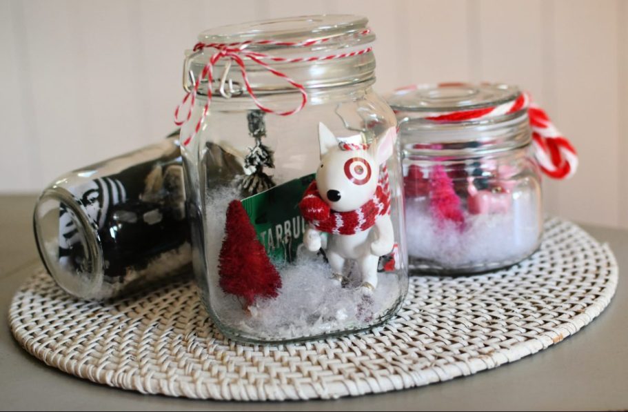 These DIY Mason Jar Snow Globes Make The Perfect Gift Card Holder!