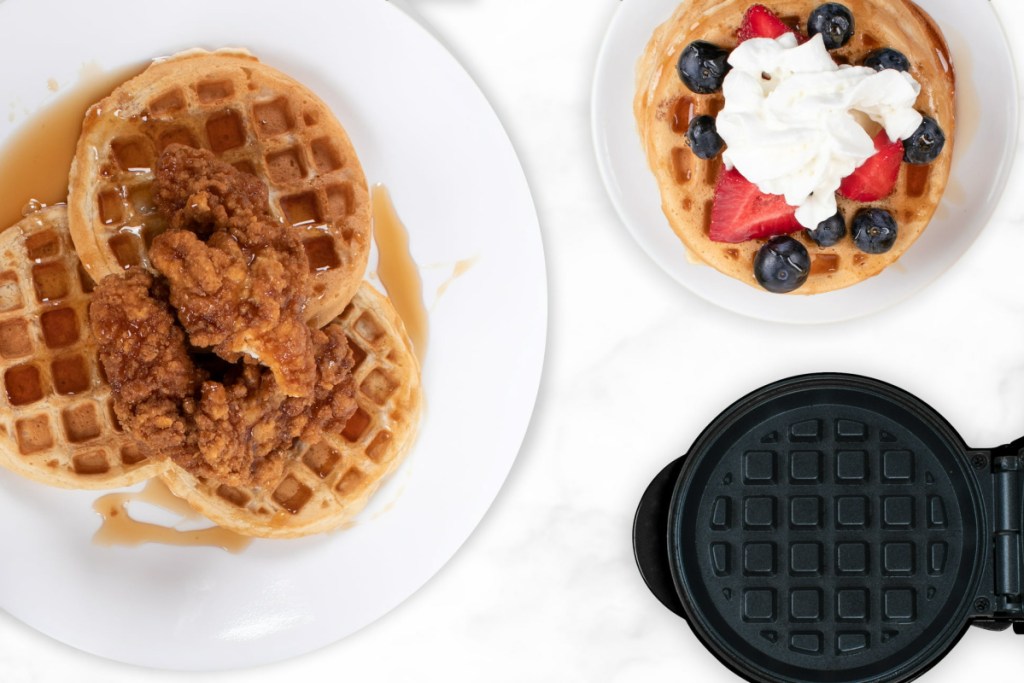 Nostalgia Mini waffle maker with fried chicken and waffles
