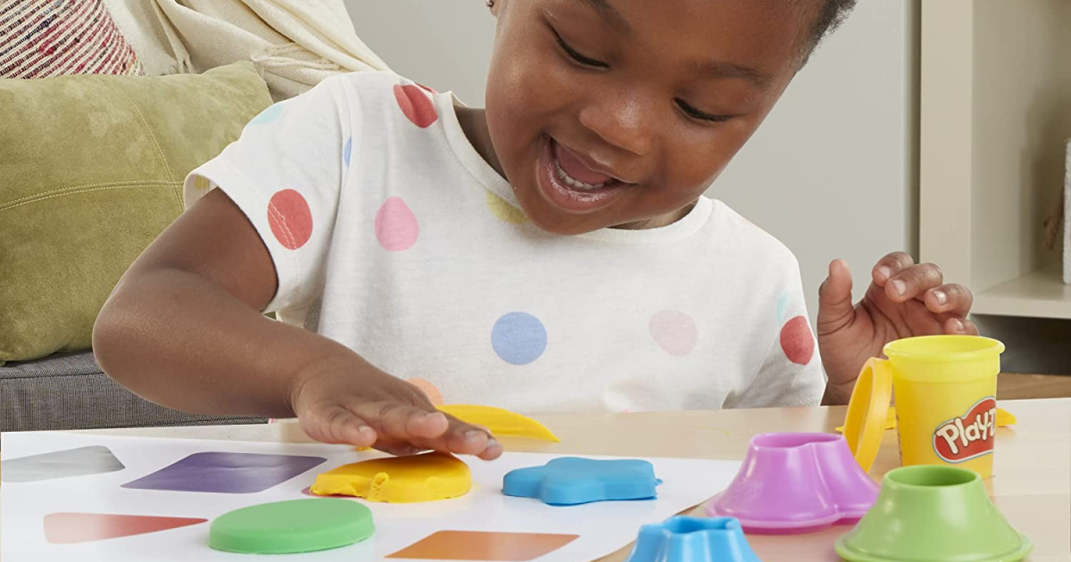 FREE Macy’s ToysRUs Kids Event Today – Play w/ Play-Doh & Score a Freebie
