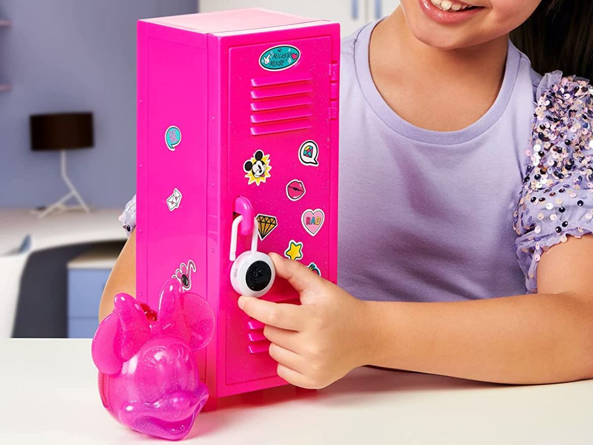 Real Littles Disney Toy Locker & Backpack Only $11 on Amazon (Includes 10 Mini Surprises)