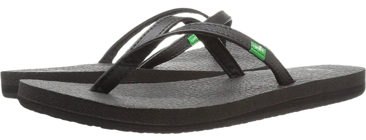 Sanuk yoga spree cheap 2 flip flops