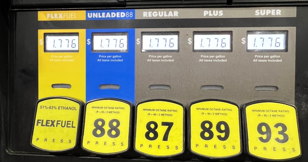 *HOT* Sheetz Gas Stations Offering 1.776/Gallon Price for Independence Day Hip2Save