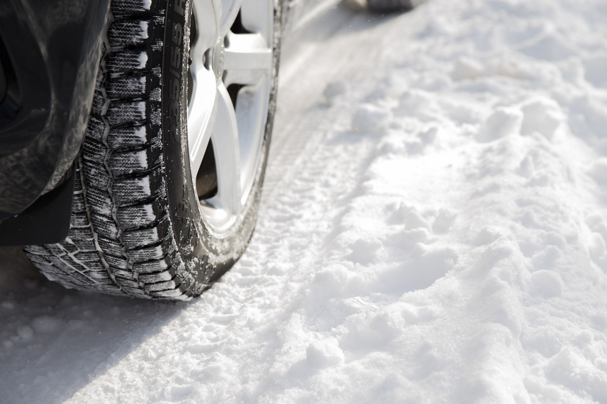 how to save on snow tires
