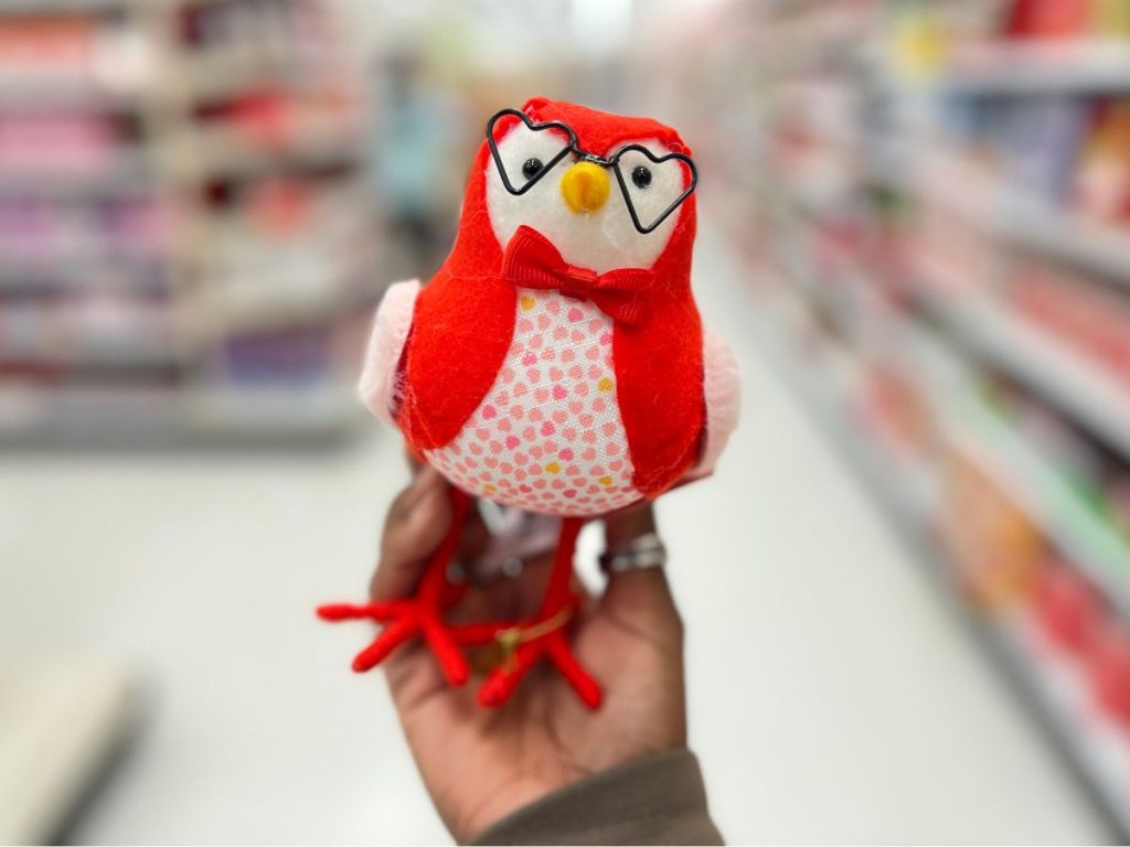 Queen Target Bird Target's Limited Edition Holiday Birds Are Ready for Valentine's Day ...