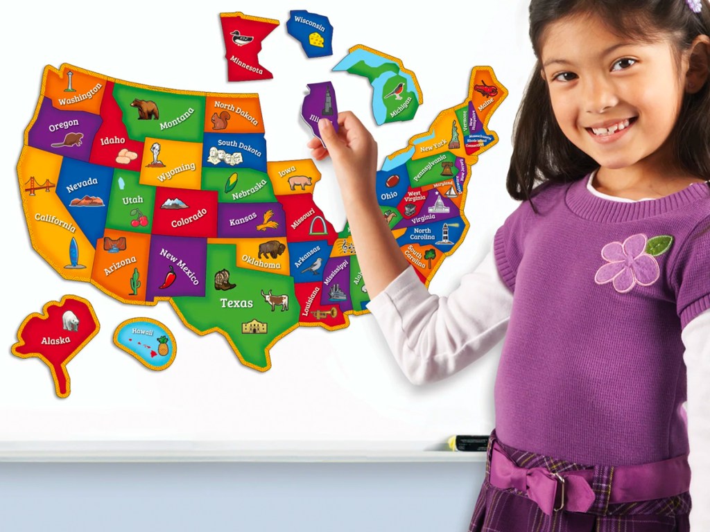 Child using US Puzzle Map