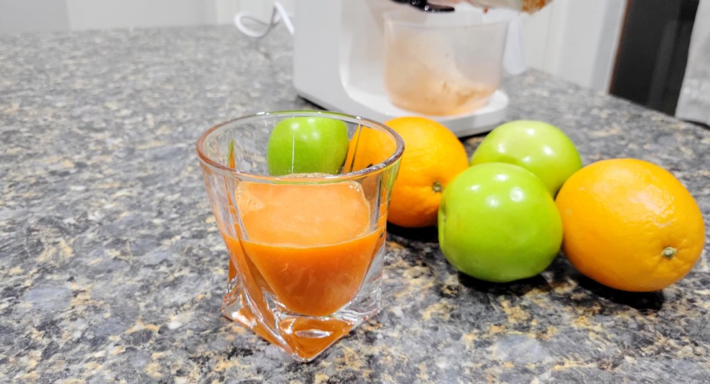 carrot juice in cup