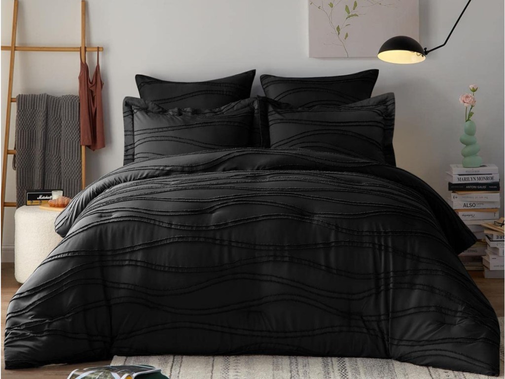 black comforter set