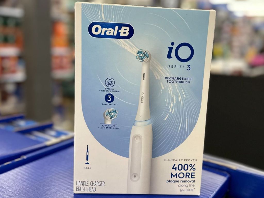A tooth brush in a box