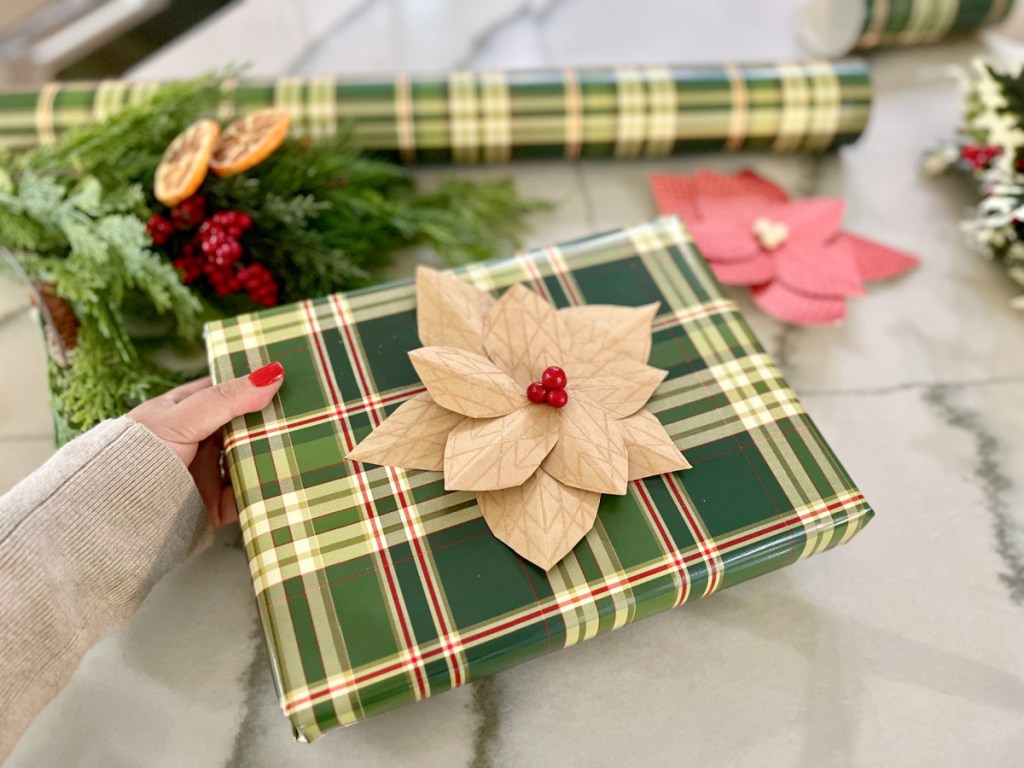 poinsettia gift wrapping