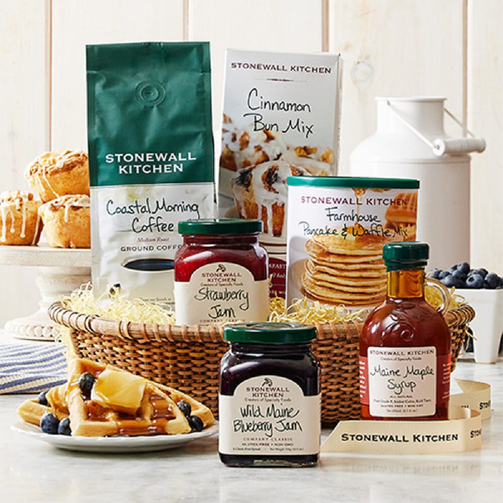 best food gift baskets - stonewall kitchen new england breakfast basket