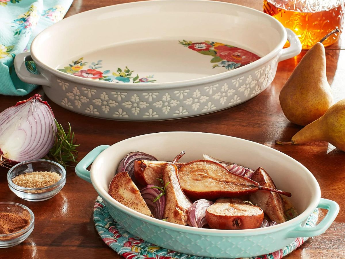 Pioneer woman store bakeware