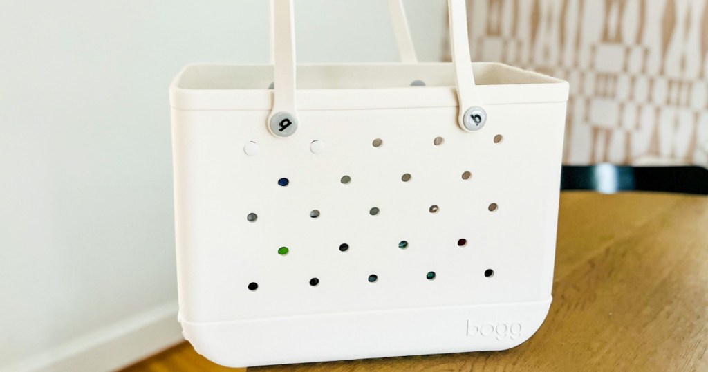 white bogg bag