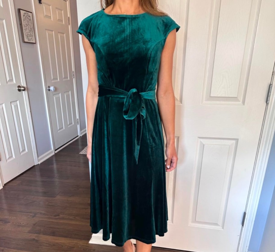 woman wearing emerald green DRESSTELLS Velvet Formal Dress