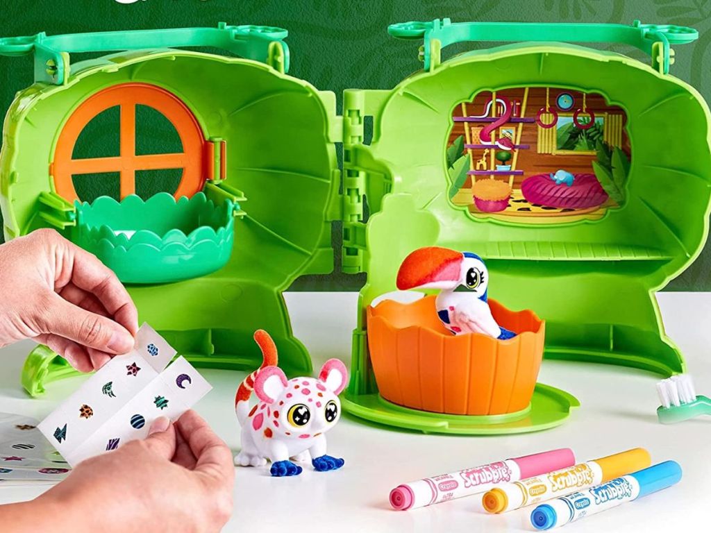 treehouse playset with toy animal characters