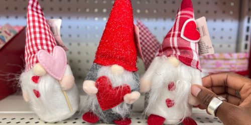 The BEST Reason to Buy Dollar Tree Valentine’s Decor: EVERYTHING is $1.25!
