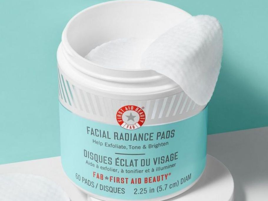 Kohl’s Sephora Sale | 50% Off First Aid Beauty Pads, Serum, & More