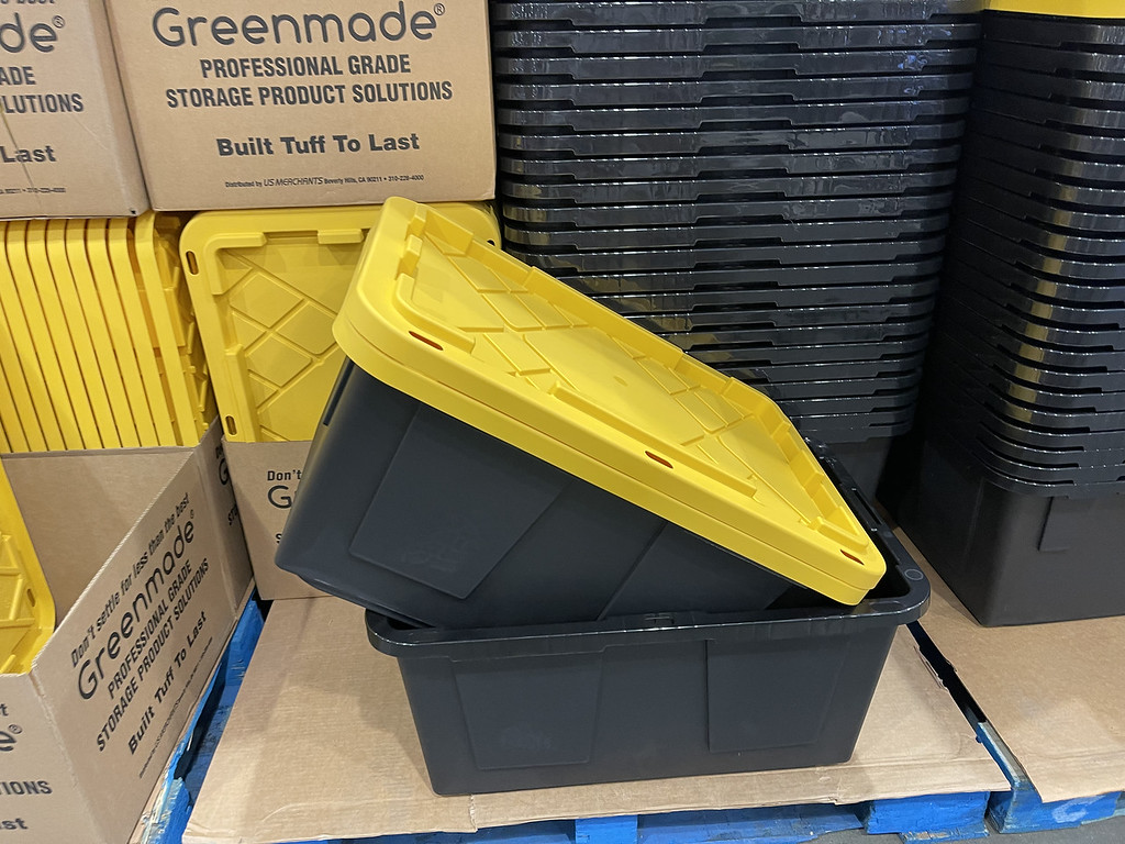 greenmade 27-gallon storage tote in store