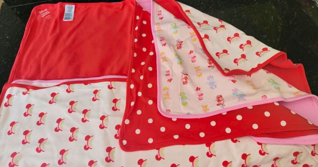 set of 3 Disney Baby Minnie Mouse swaddle blankets shown