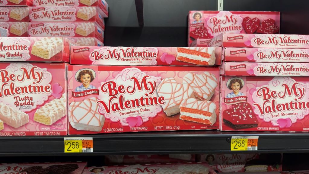 Little Debbie Be My Valentine Strawberry Cakes