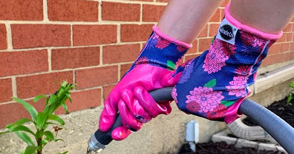 Miracle-Gro Water Resistant Grip Gloves