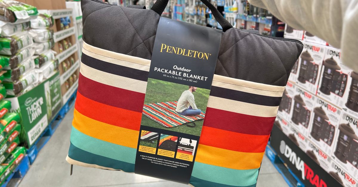 Packable pendleton blanket