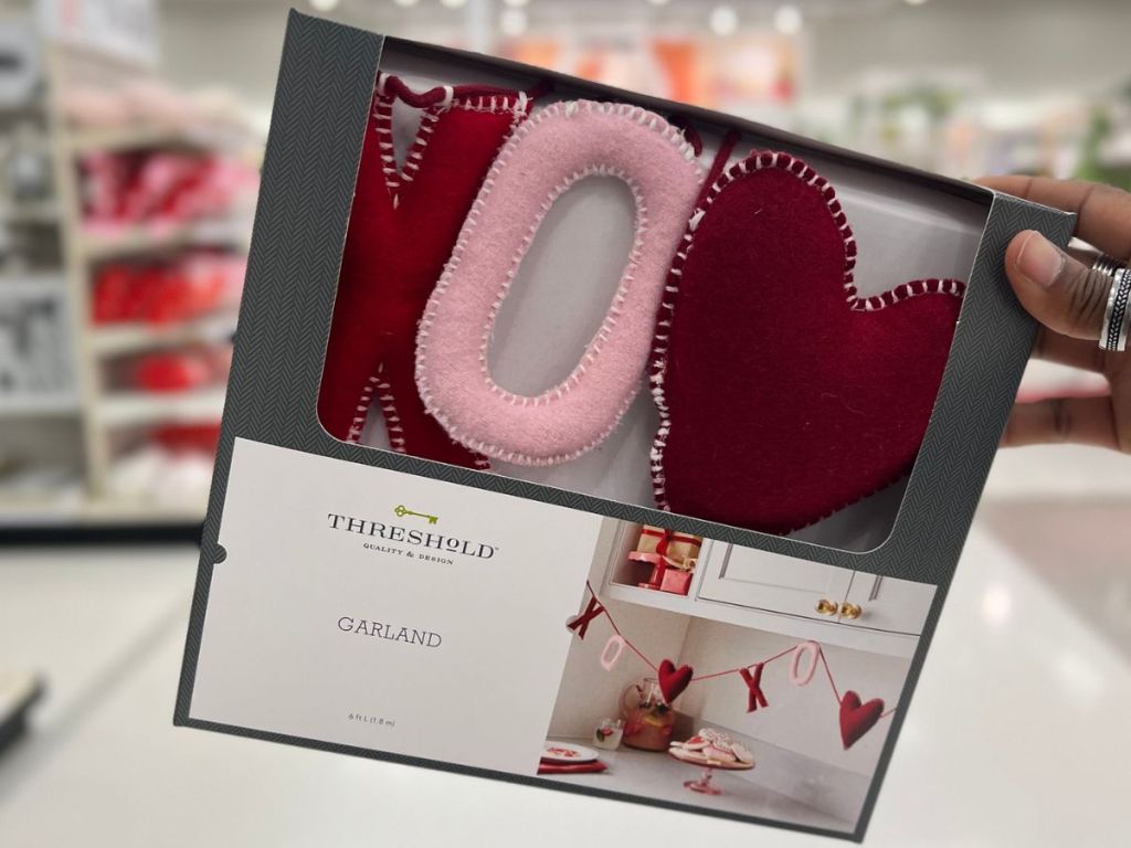 Threshold Valentine's Day Garland