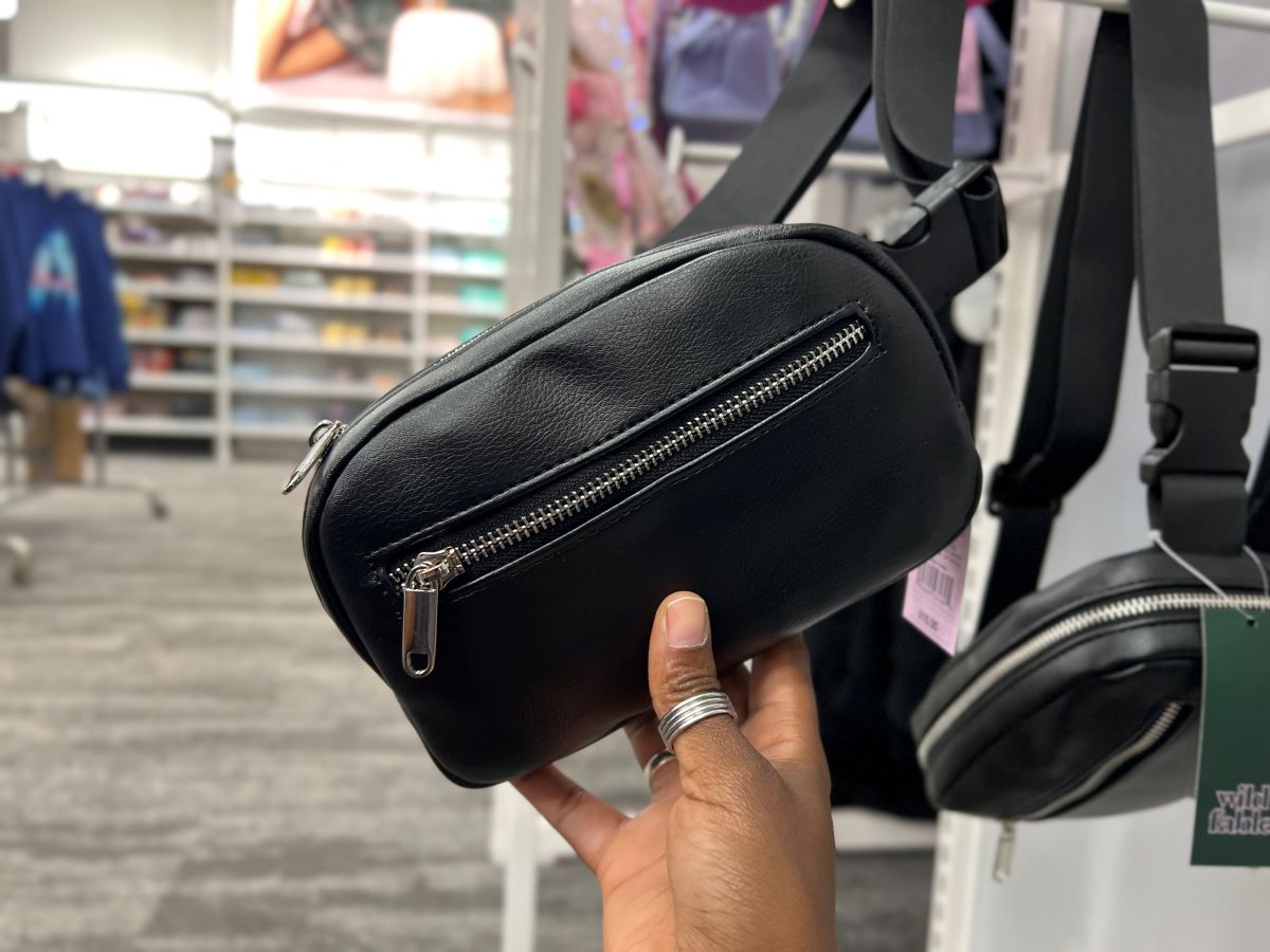 Wild Fable Fanny Packs Only $12 on Target.com | Reviewers Compare them to lululemon Belt Bags